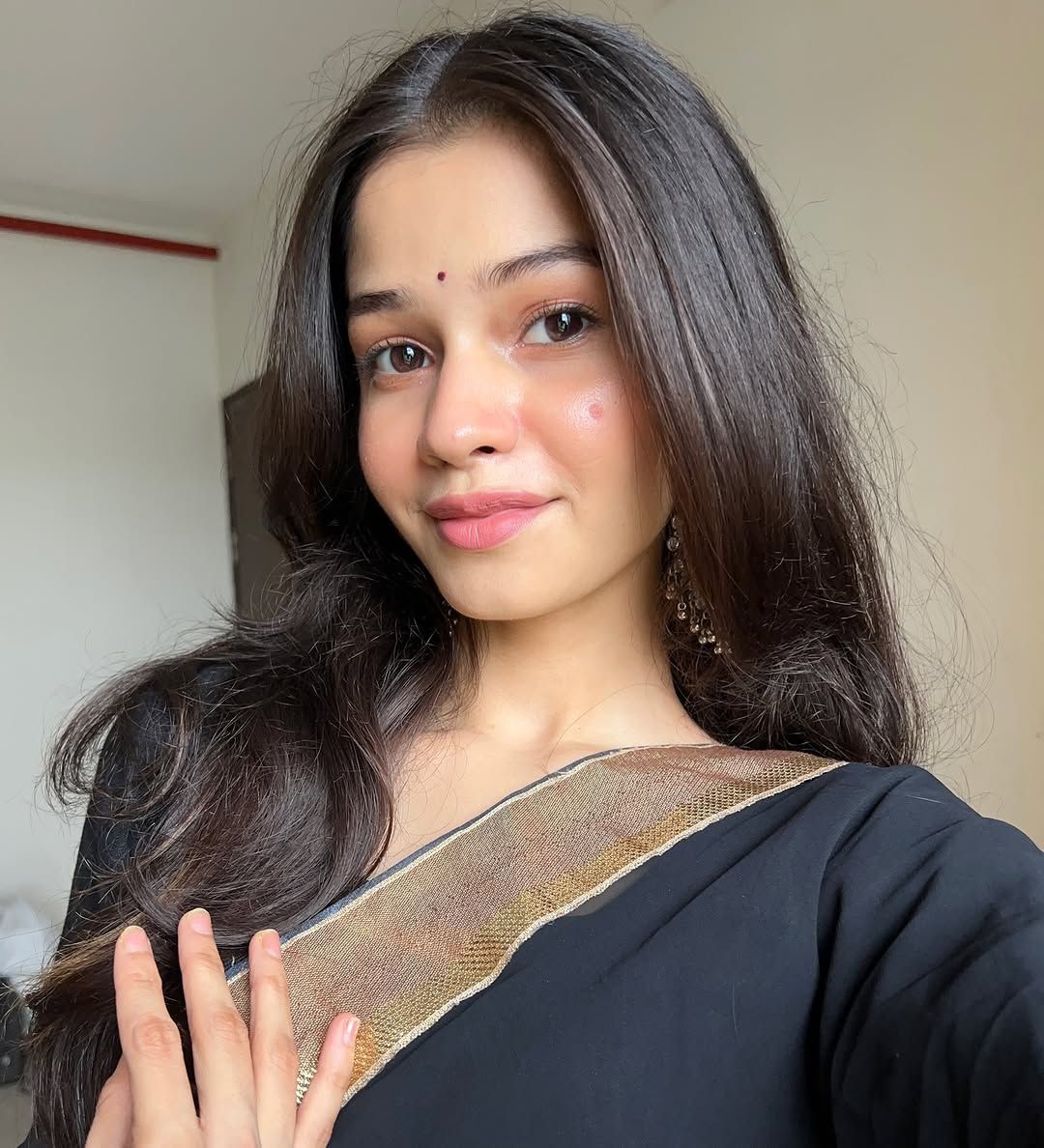 whatsapp image 2025 10 09 at 23.23.52 7d34a625